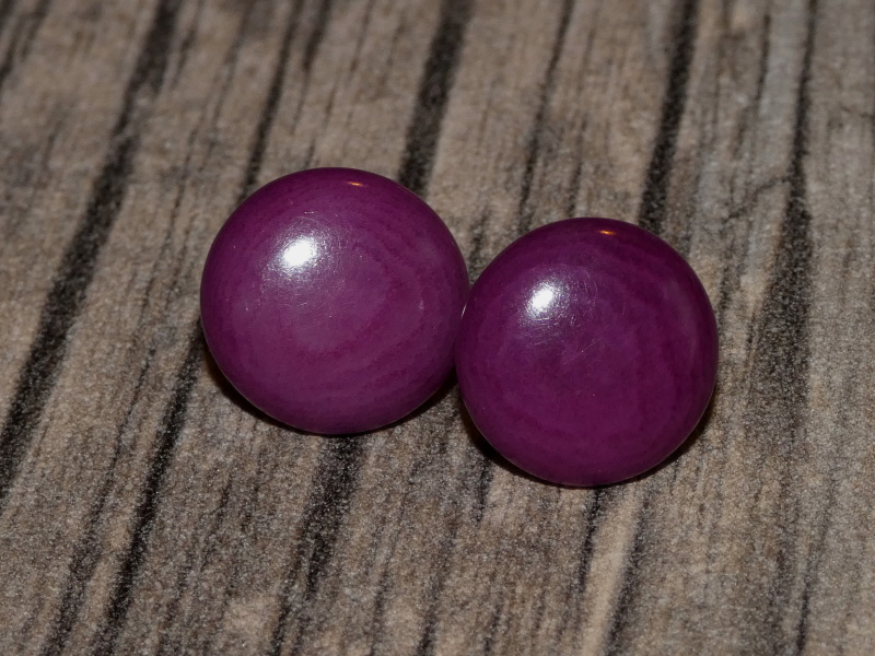Náušnice tagua (malé, zapichovací, fialové)