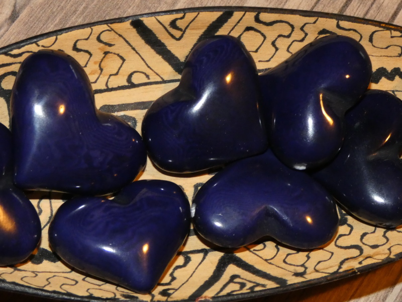 Tagua srdíčko (buclaté, tmavě modré, skrz)