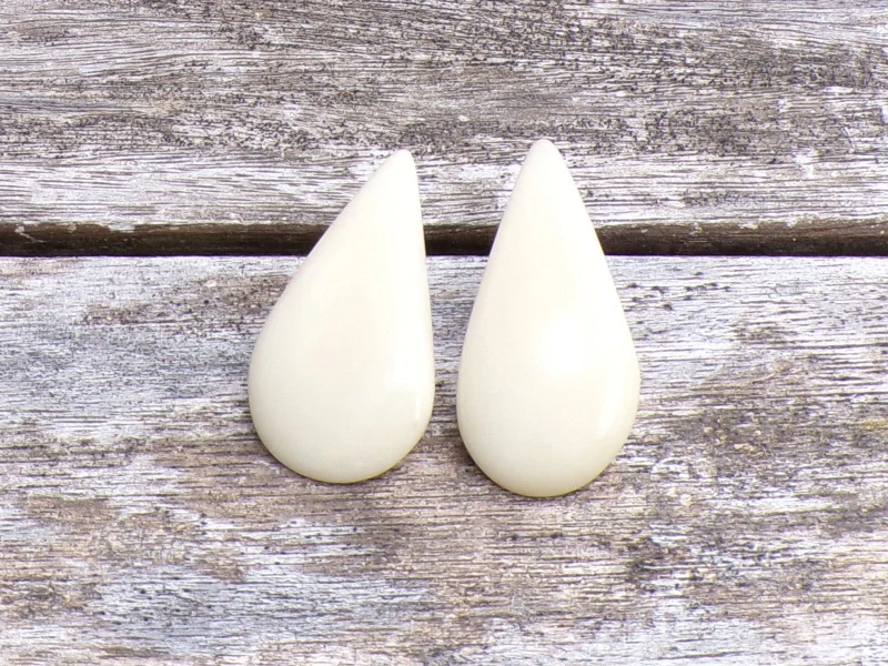 Náušnice tagua (slzičky, zapichovací, přírodní)