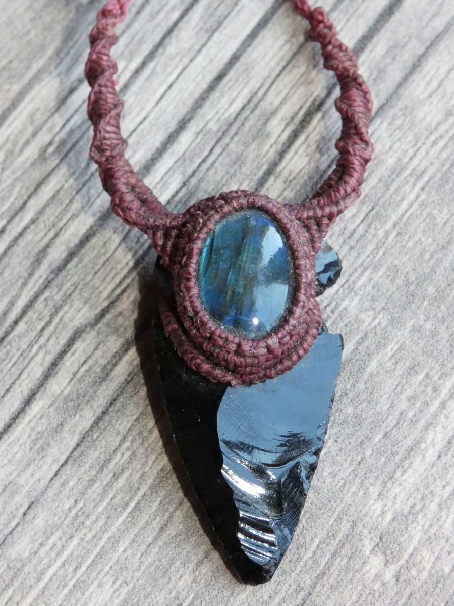 Náhrdelník (obsidián a labradorit)