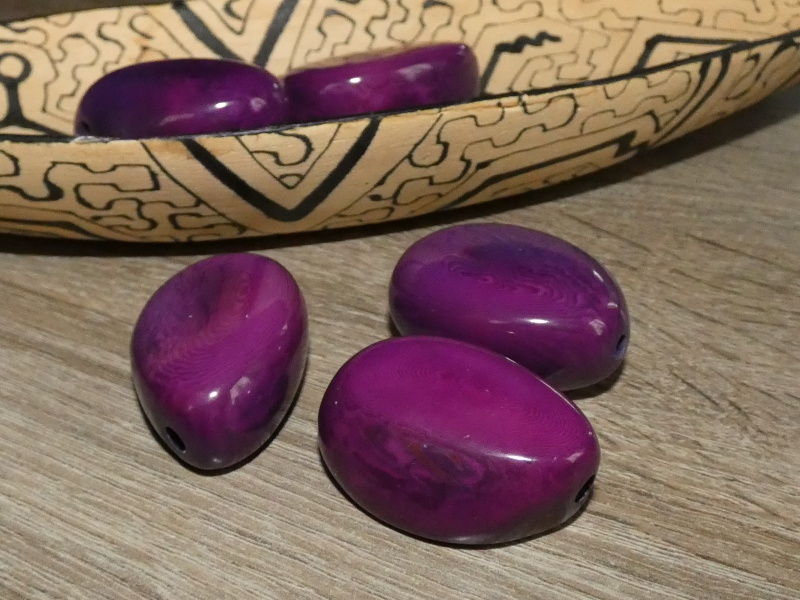 Tagua - oblázek (podélný, fialový)