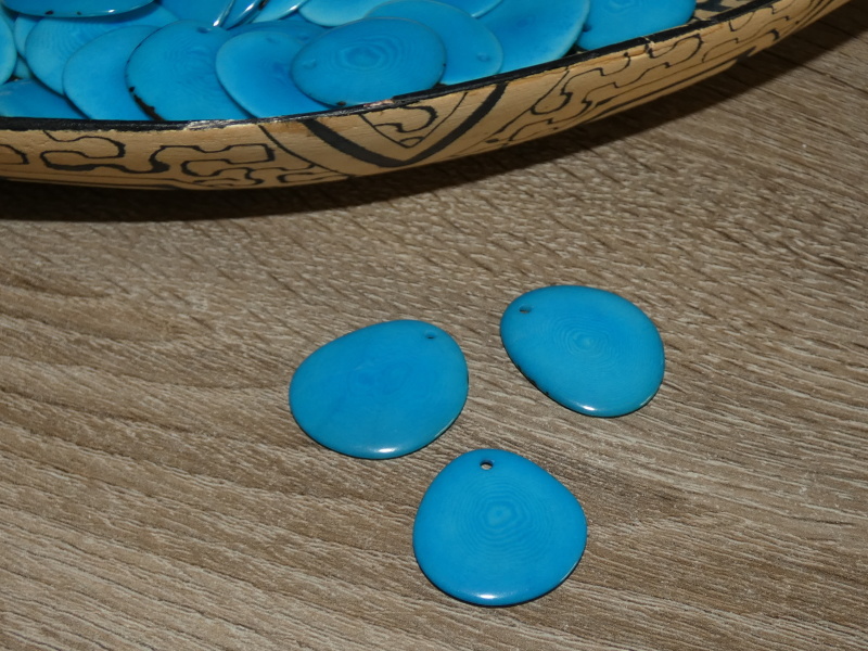 Tagua - plátek (střední, tyrkysový)