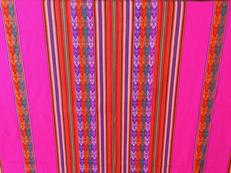 Látka/ubrus velký (tmavě růžový)