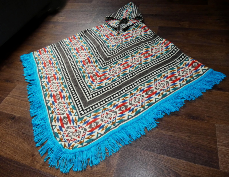 Pončo I (lamí vlna, Ekvádor, tyrkysové)