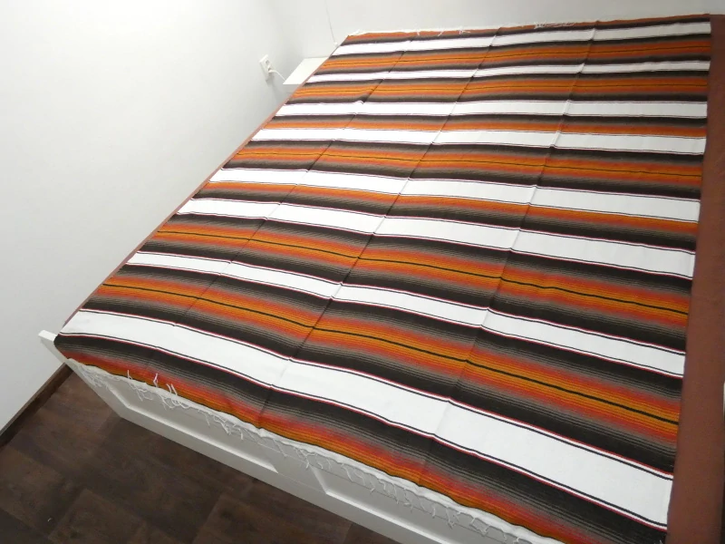 Serape (bílohnědé)