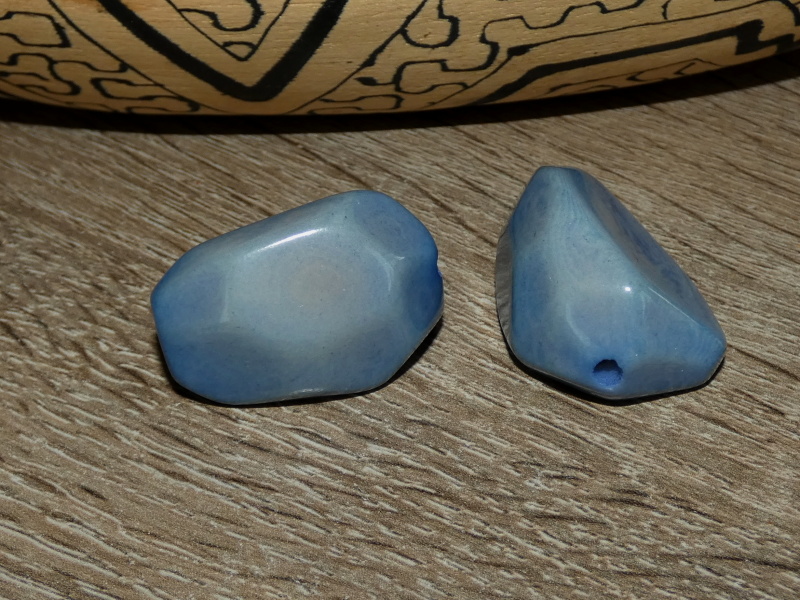 Tagua - drahokam (světle modrý)