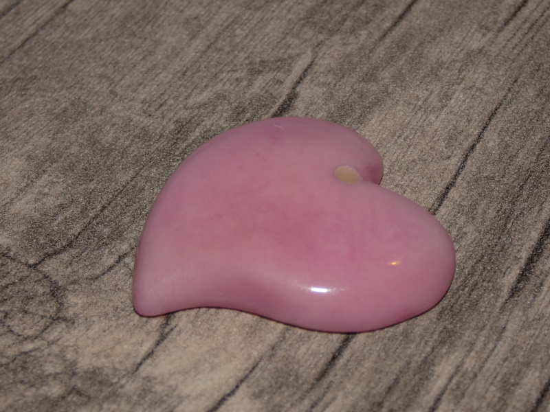 Tagua - srdíčko (designové, světle růžové)