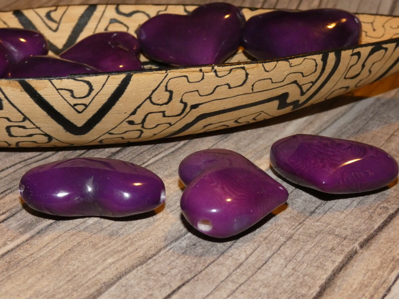 Tagua srdíčko (buclaté, fialové, skrz)