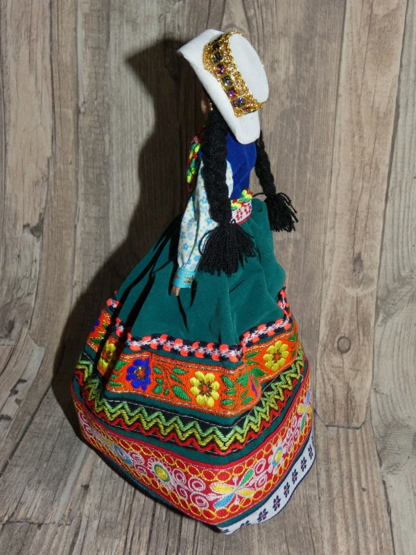 Panenka dekorační - Colca I