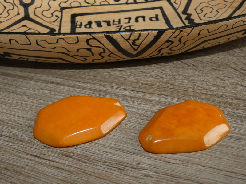 Tagua - nepravidelný (světle oranžový)