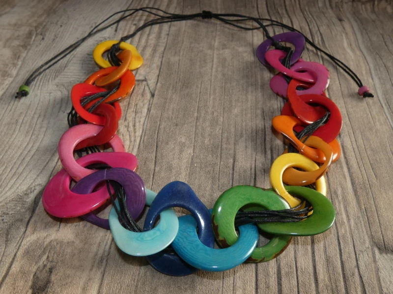 Náhrdelník (tagua, barevný, větší)