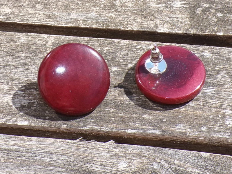 Náušnice tagua (zapichovací, vínové)