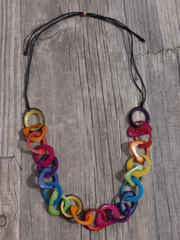 Náhrdelník (tagua, duhový)
