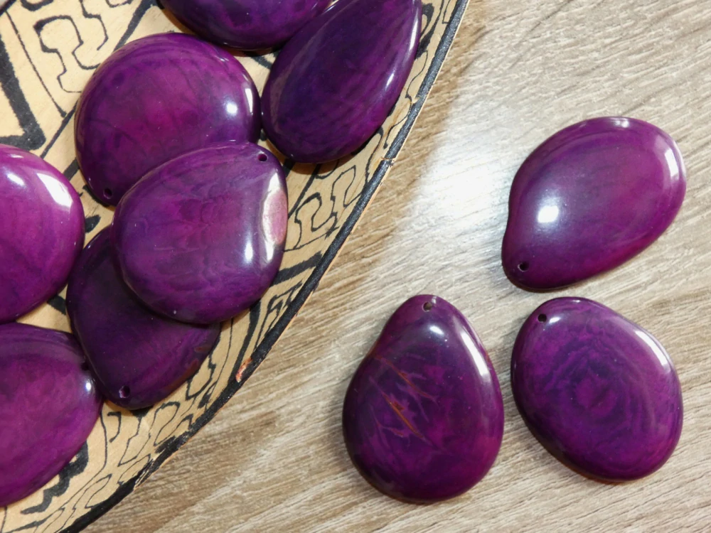 Tagua - placka (bez kresby, fialová)