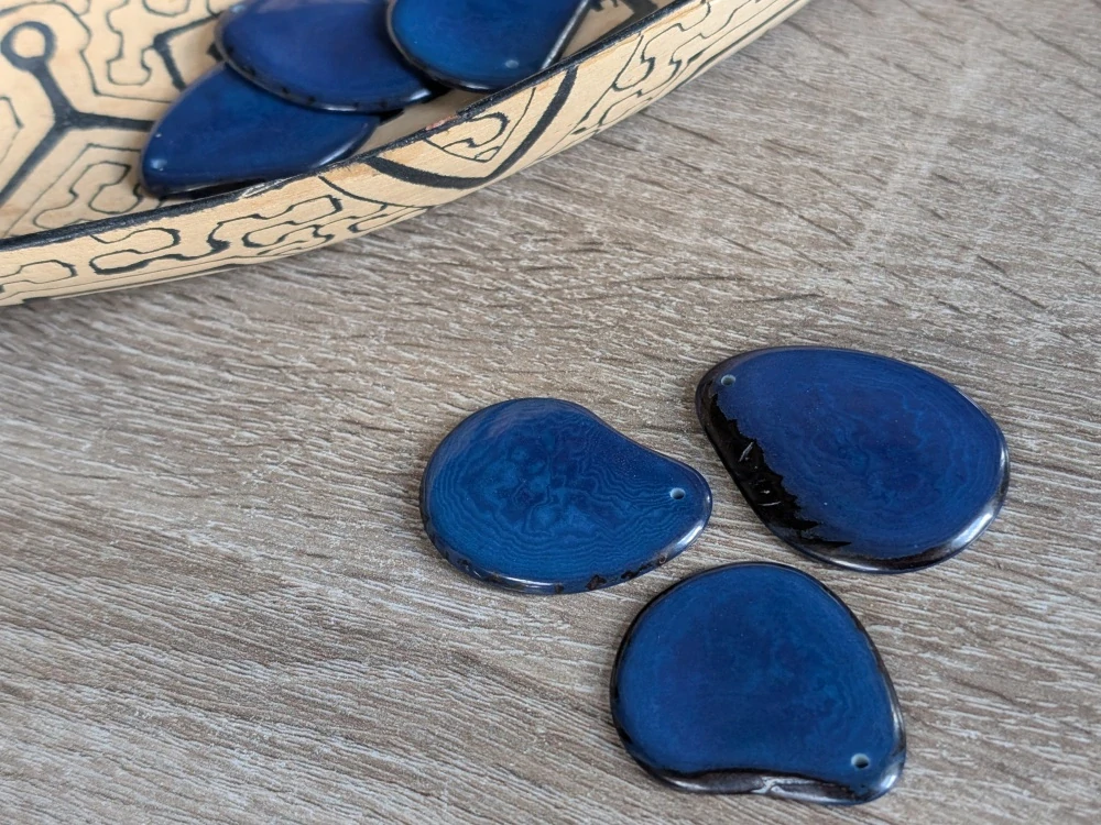 Tagua - placka (okraj, modrá)