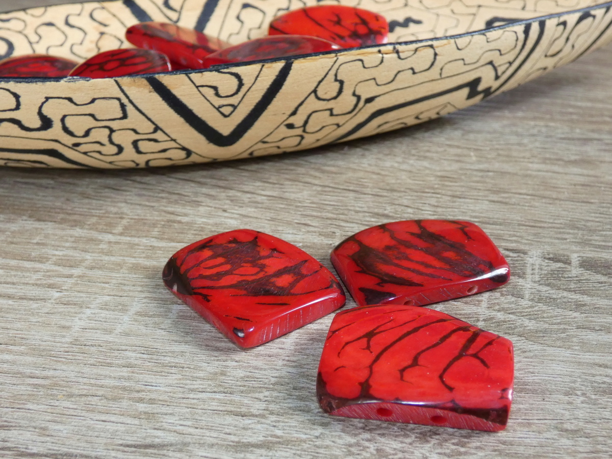 Tagua obdélník (červený I, 2 dírky)