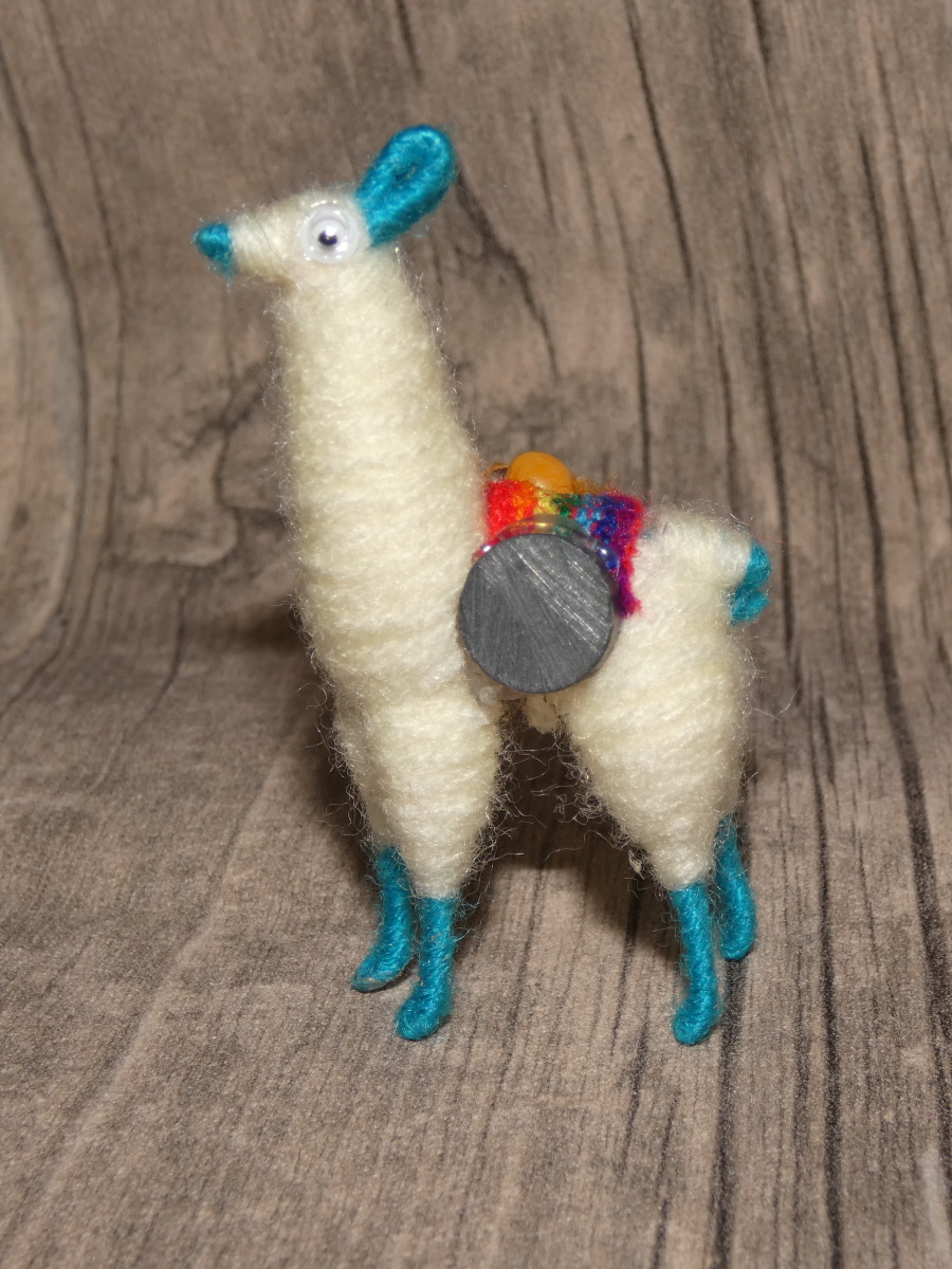 Magnetka (lama, bílá III)