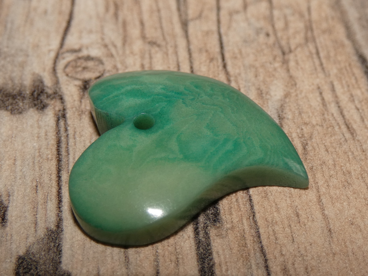 Tagua - srdíčko (střední, aqua)