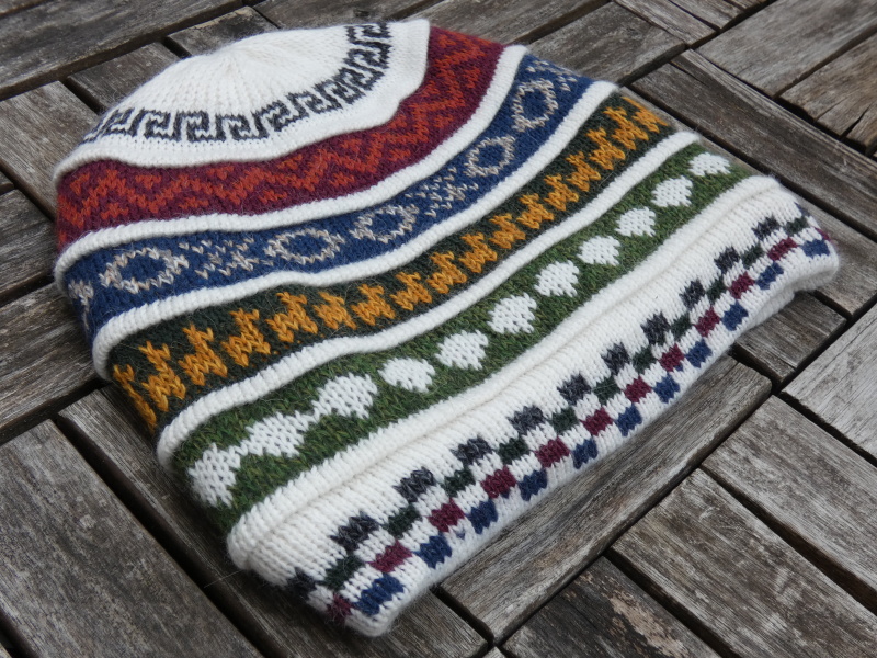 Čepice (alpaka, bílá)