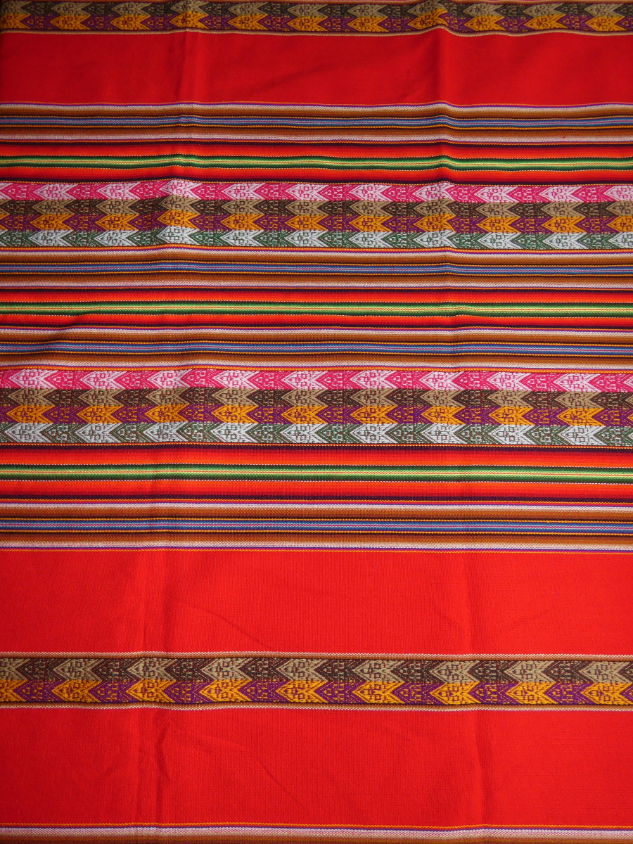 Látka/ubrus velký (červený I)