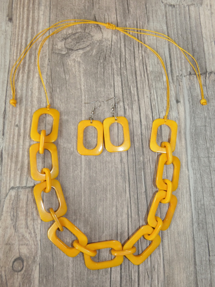 Set náhrdelník a náušnice (tagua III)