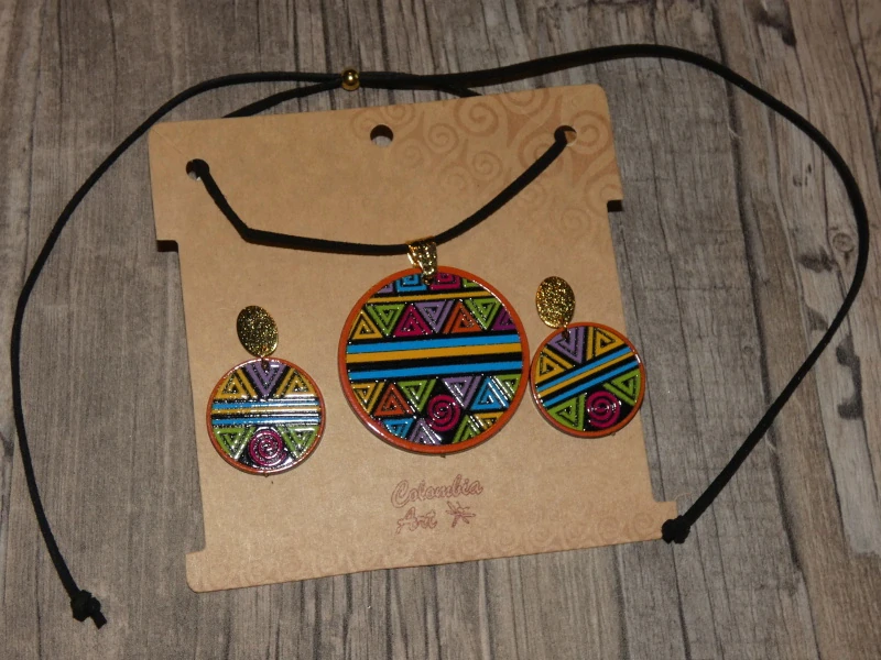 Set barevný II (náušnice, přívěsek)