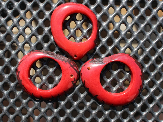 Tagua - donut (červený)