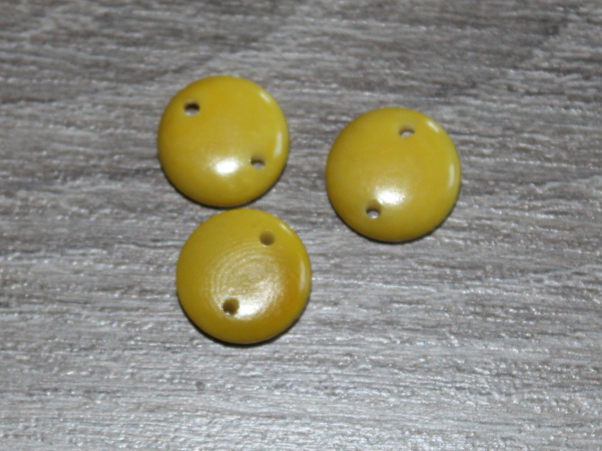Tagua - placička 12 mm (2 díry, žlutá)