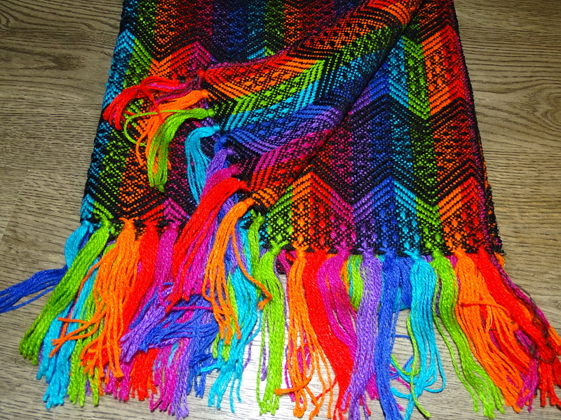 Široká šála (lamí vlna, černoduhová)