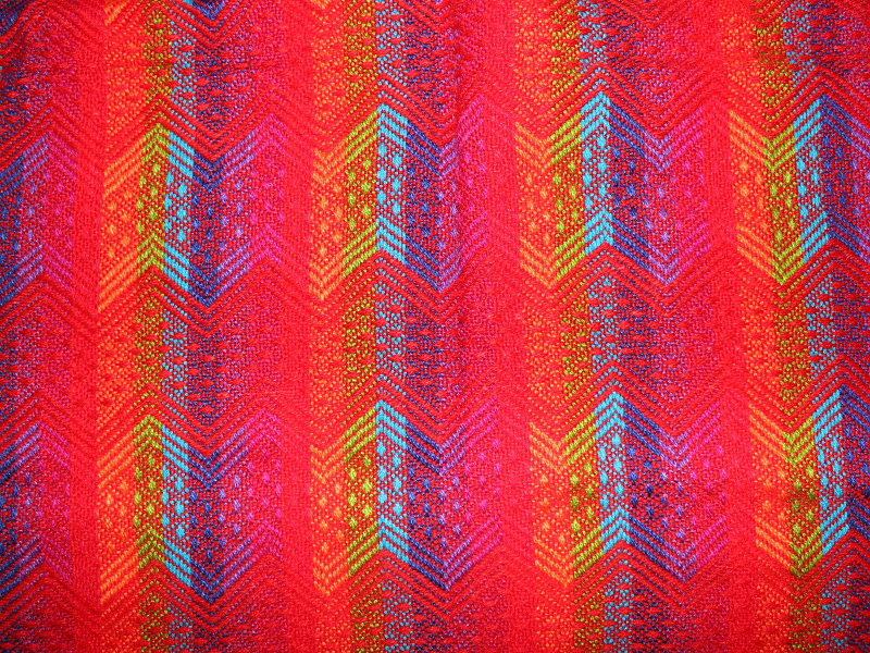 Široká šála (lamí vlna, červená)