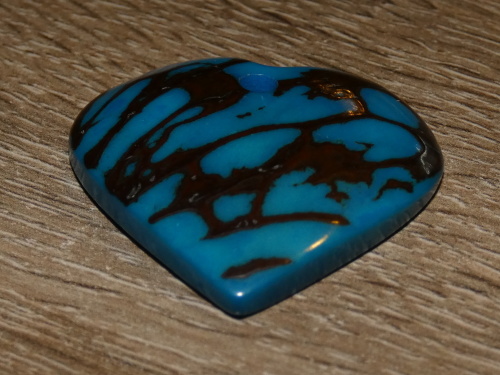 Tagua - srdíčko (placaté, tyrkysové)