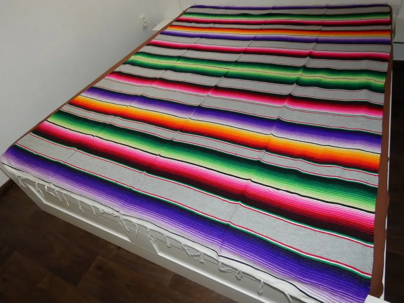 Serape (světle šedé)