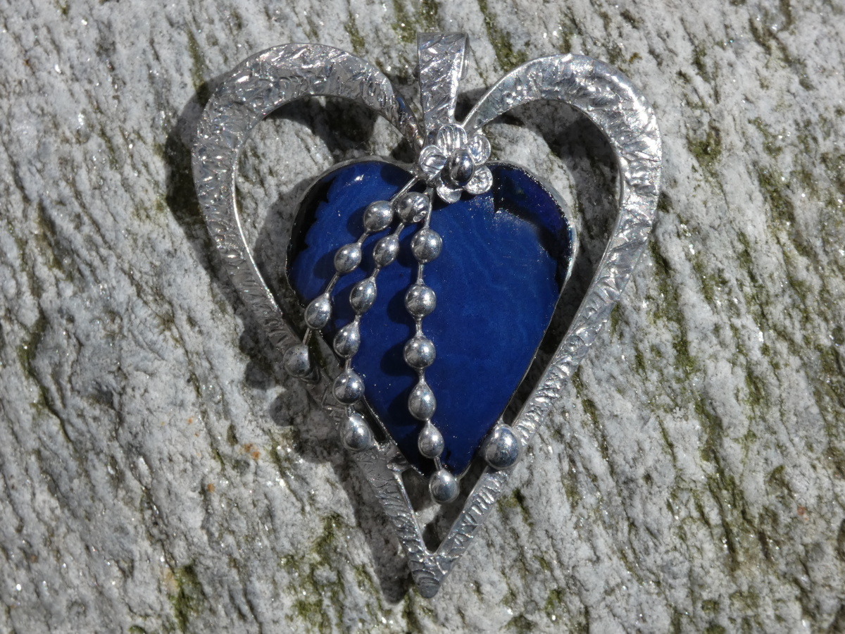 Cínovaná tagua (srdce, modré)