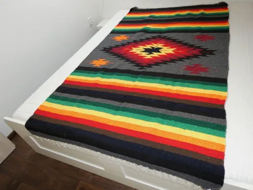 Deka vzor (tmavě šedá)