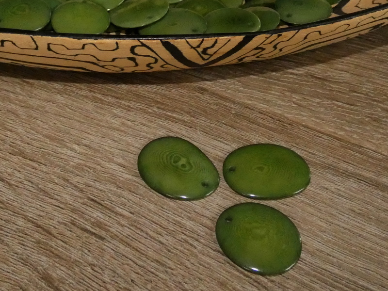 Tagua - plátek (mini, zelený)