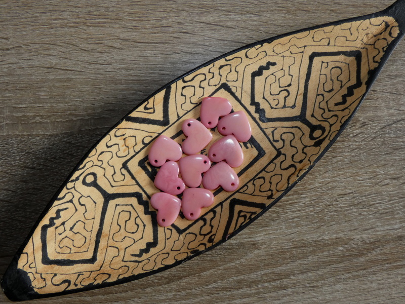 Tagua - srdíčko (malinké, světle růžové)