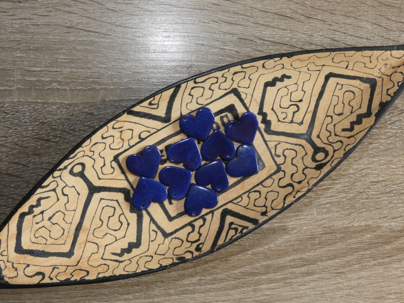 Tagua - srdíčko (malinké, modré)
