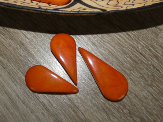 Tagua slzička (skrz, oranžová)