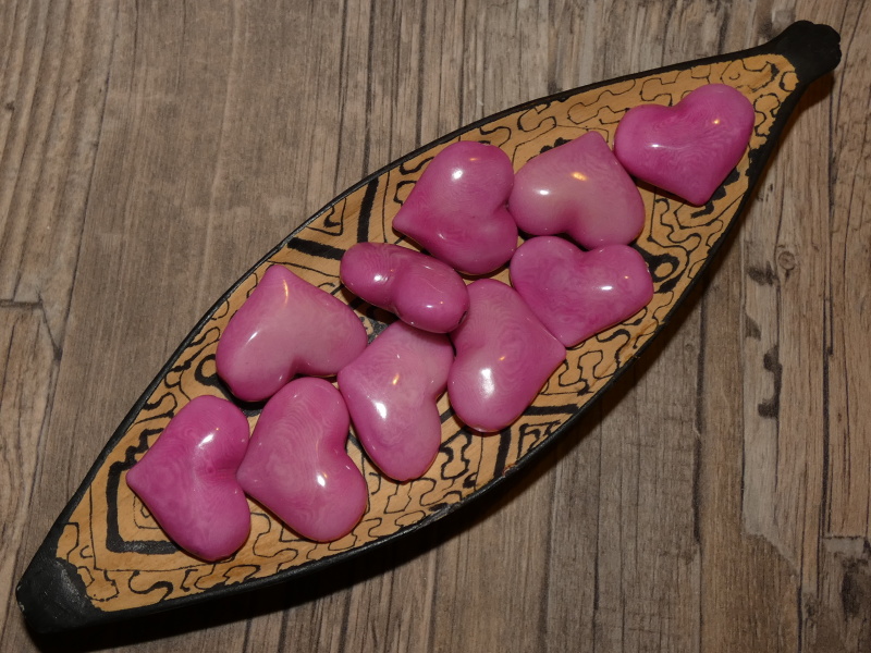 Tagua srdíčko (buclaté, světle růžové, skrz)