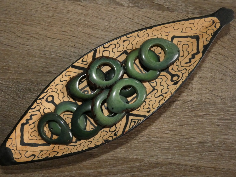Tagua - donut (tmavě zelený)