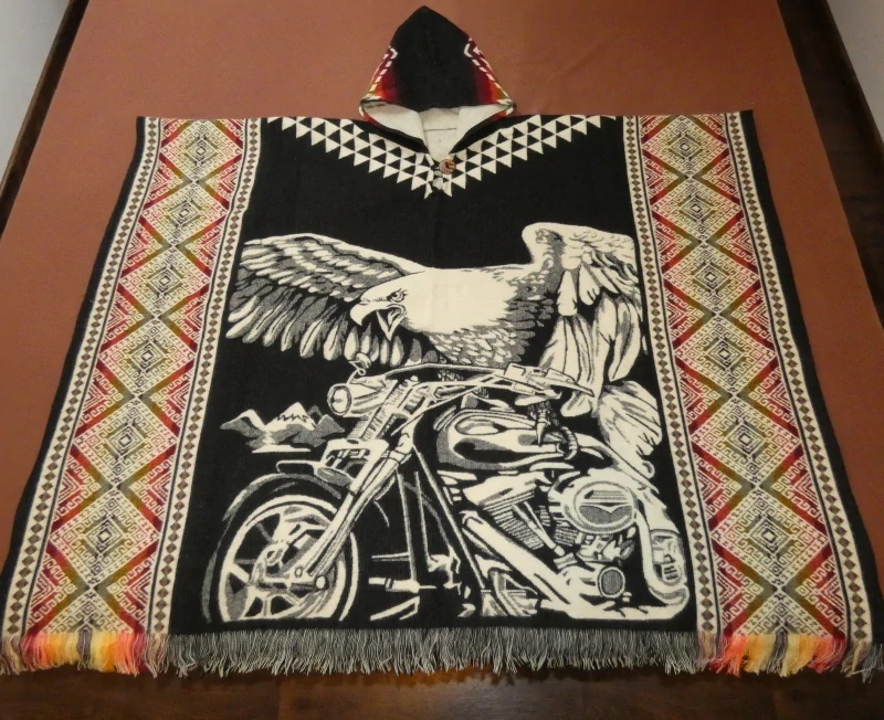 Pončo (lamí vlna, Ekvádor, černé, orel)