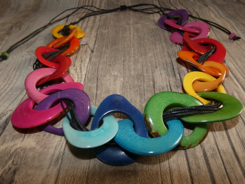 Náhrdelník (tagua, barevný, větší)