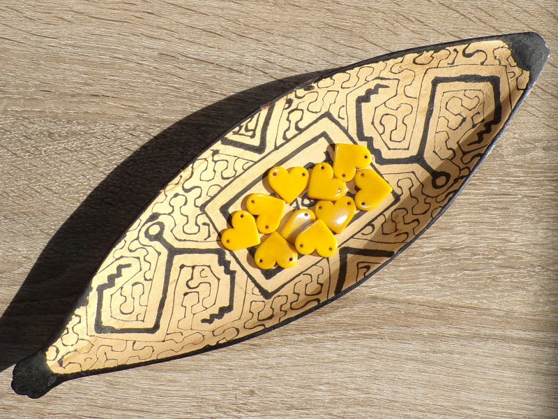 Tagua - srdíčko (malinké, žluté I)