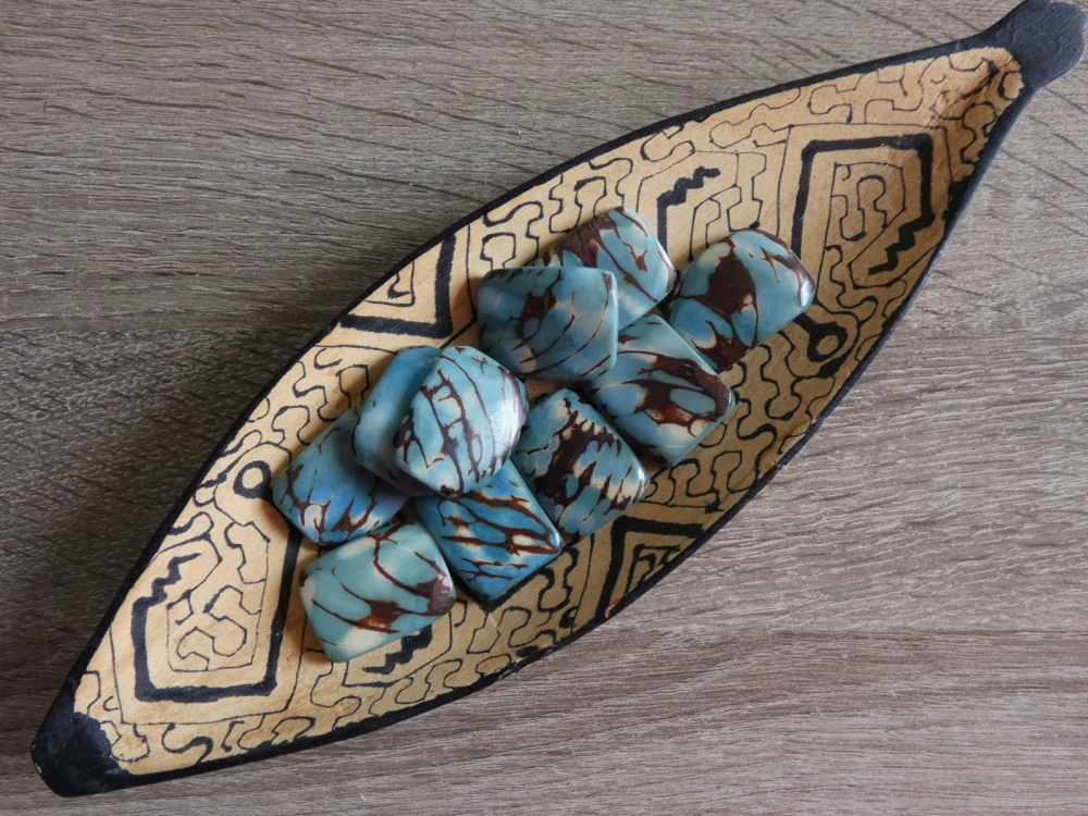 Tagua obdélník (bledě modrý, 2 dírky)