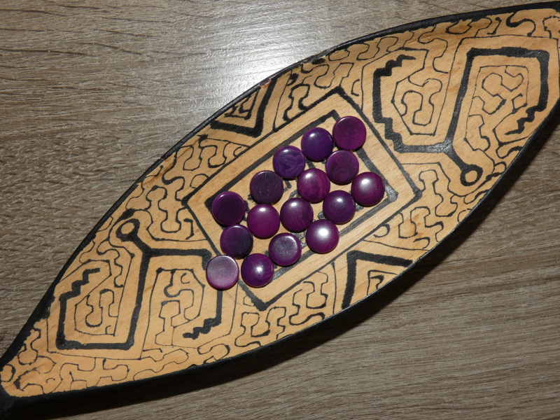 Tagua - placička 12 mm (fialová)