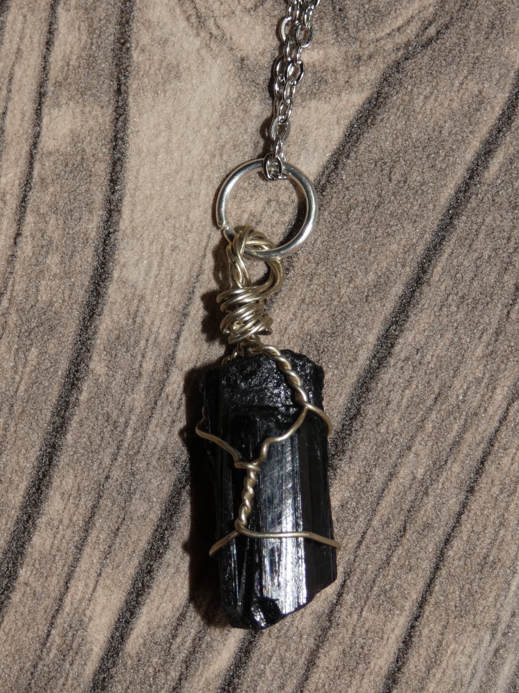 Přívěšek turmalín