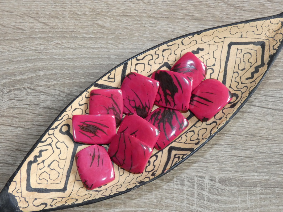 Tagua obdélník (růžový I, 2 dírky)