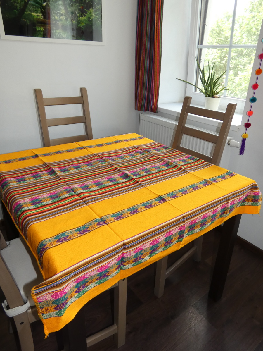 Látka/ubrus (žlutá I)