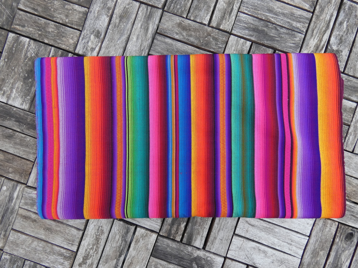 Látka Guate š. 60 cm (duhová II, 1 metr)