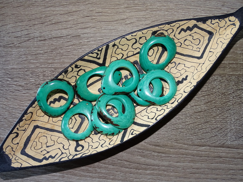 Tagua - donut (aqua)